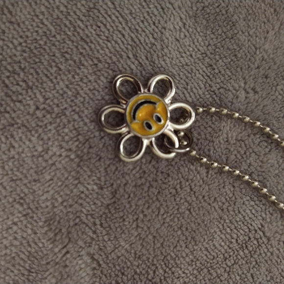 Fun Necklace - Picture 2 of 2